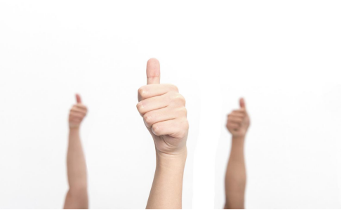 1648606357993734.png 点赞.png