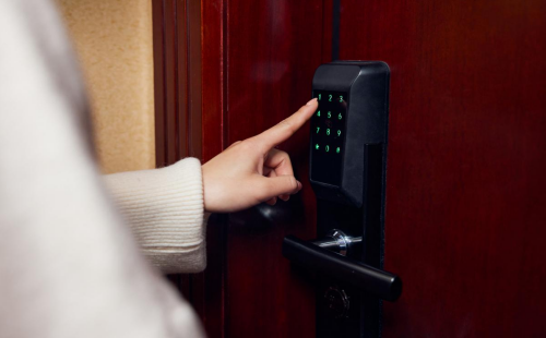 1648706582572240.png 密码.png