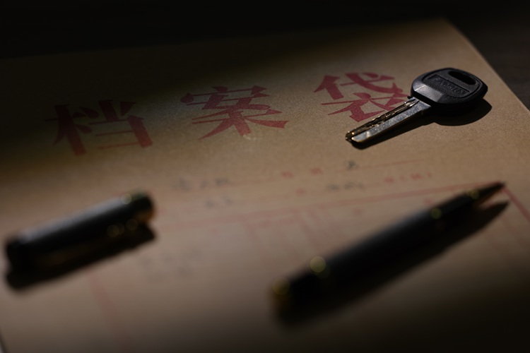 冠领律师代理深圳劳动争议案仲裁成功，为失独父母争取到102.8万余元补助金