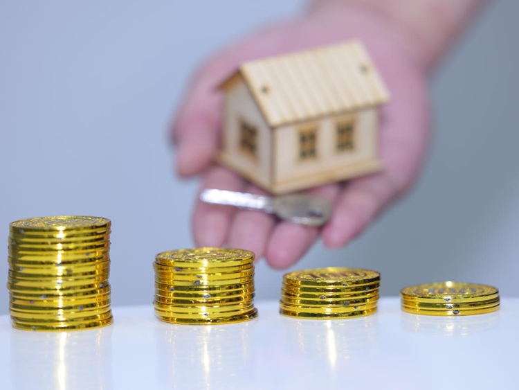 十八载借款终有法律保障，冠领律师巧用证据守护诚信与公平